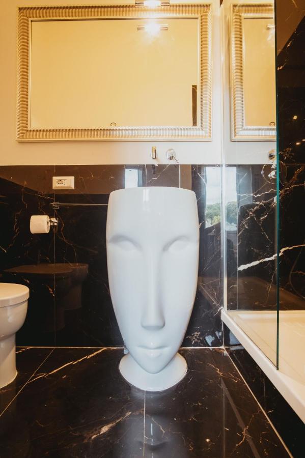 רומא Colosseum Rooms מראה חיצוני תמונה